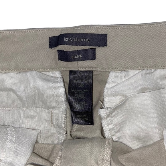 Liz Claiborne Audra (31x24) Crop Cropped Beige Pants - Women’s 12P - Picture 10 of 12